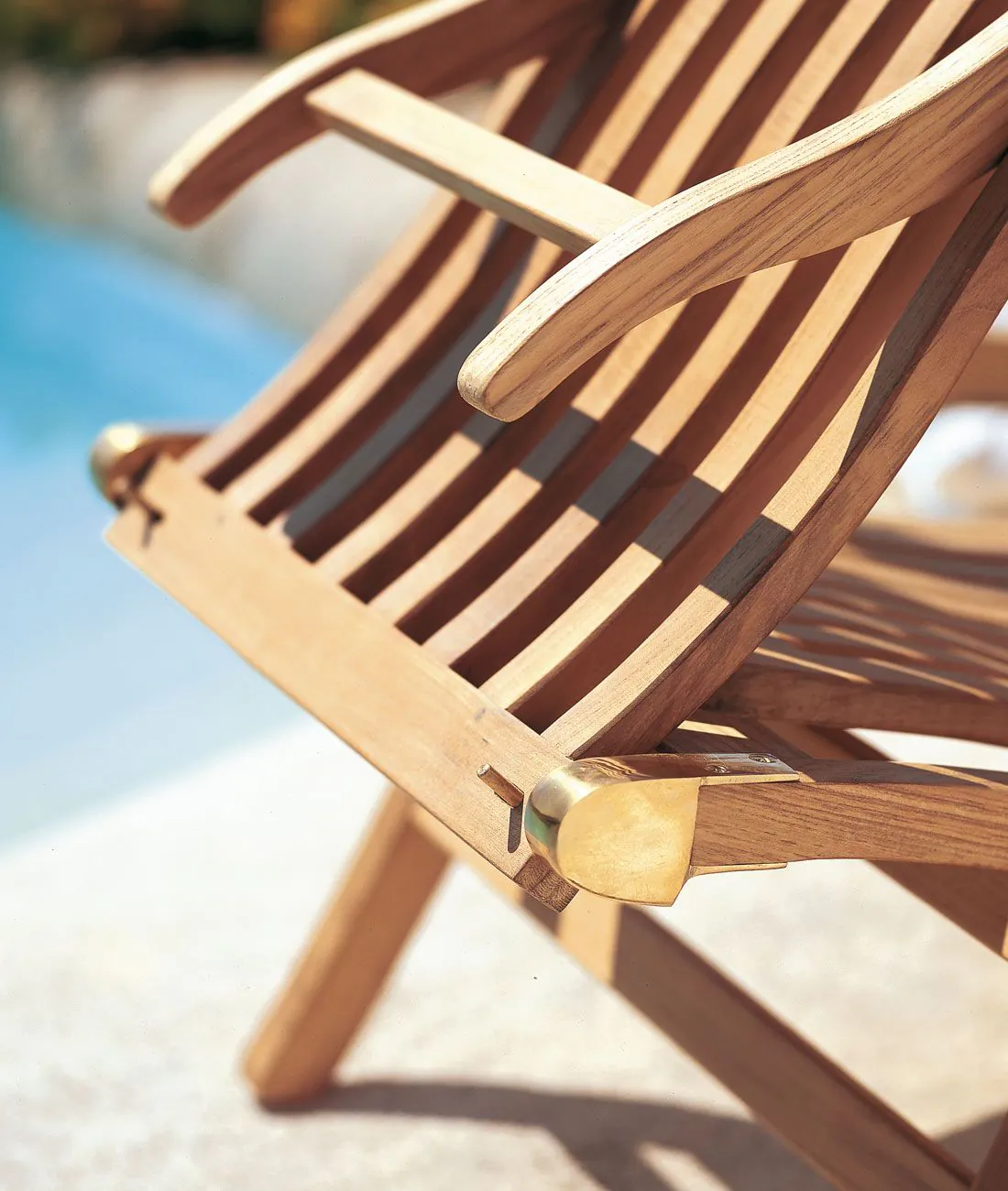 Zusammenklappbare Chaiselongue Chelsea aus Teakholz