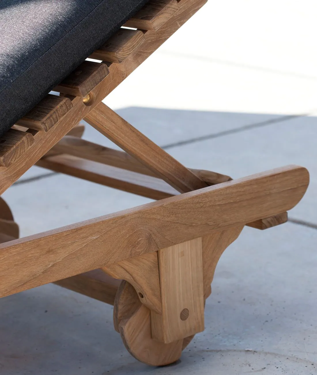 Lettino Chelsea di teak