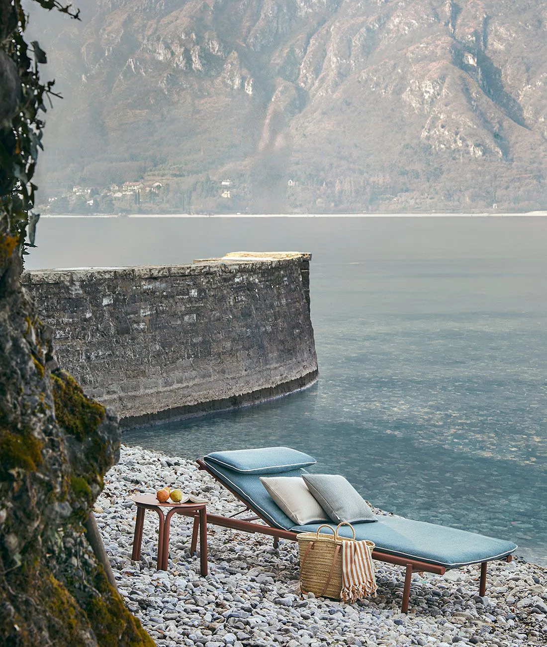 Chaise longue empilable Salò en aluminium sans coussin
