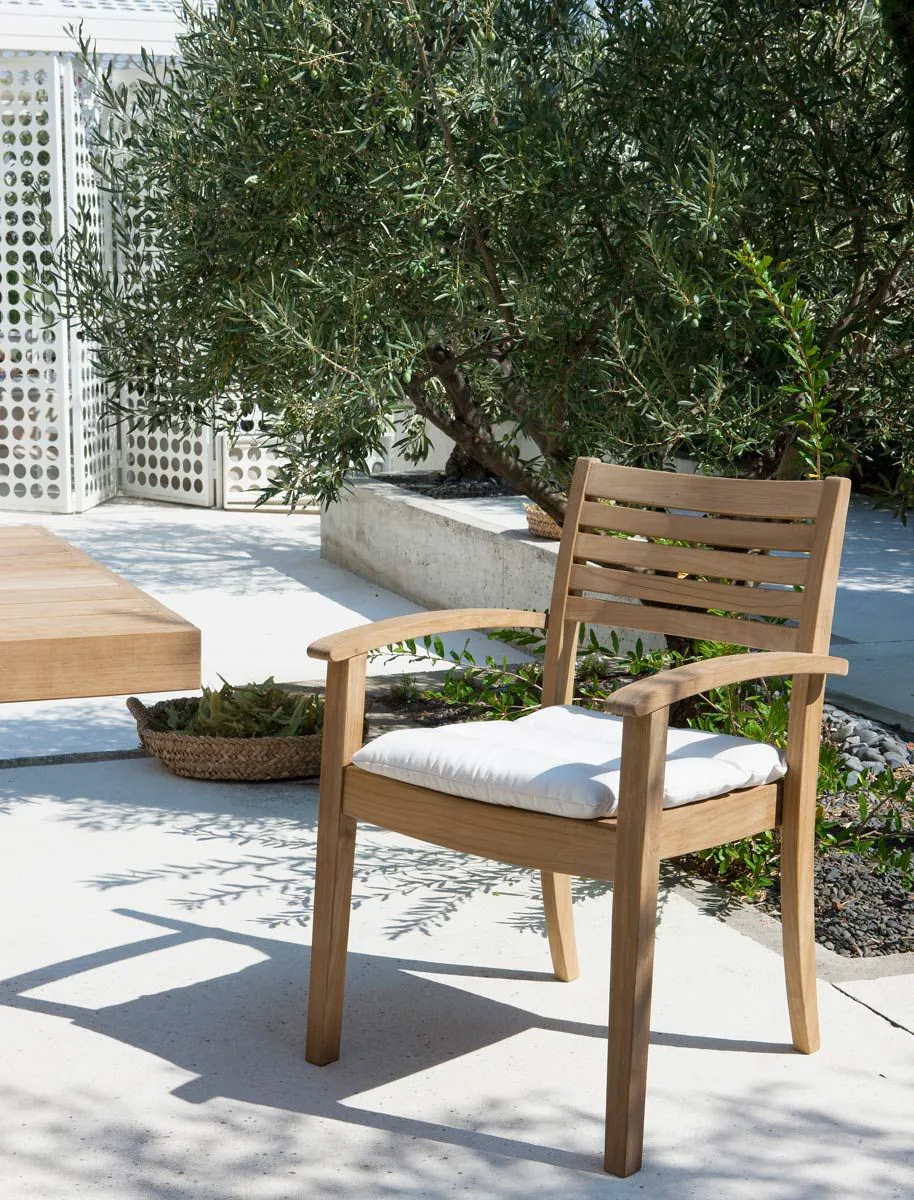 Small Armchair Chelsea stackable in teak