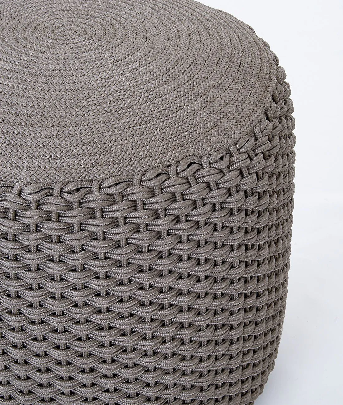 Pouf de jardin en corde