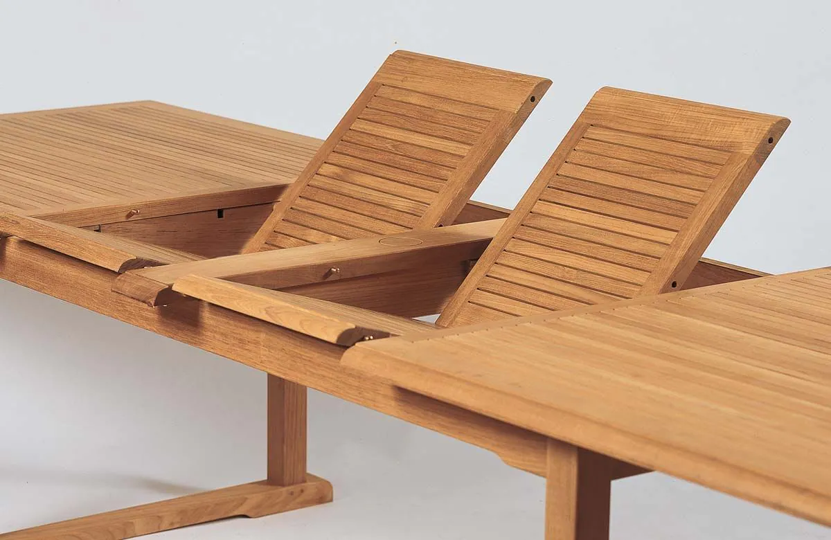 Offer - Set of 6 chairs and rectangular table