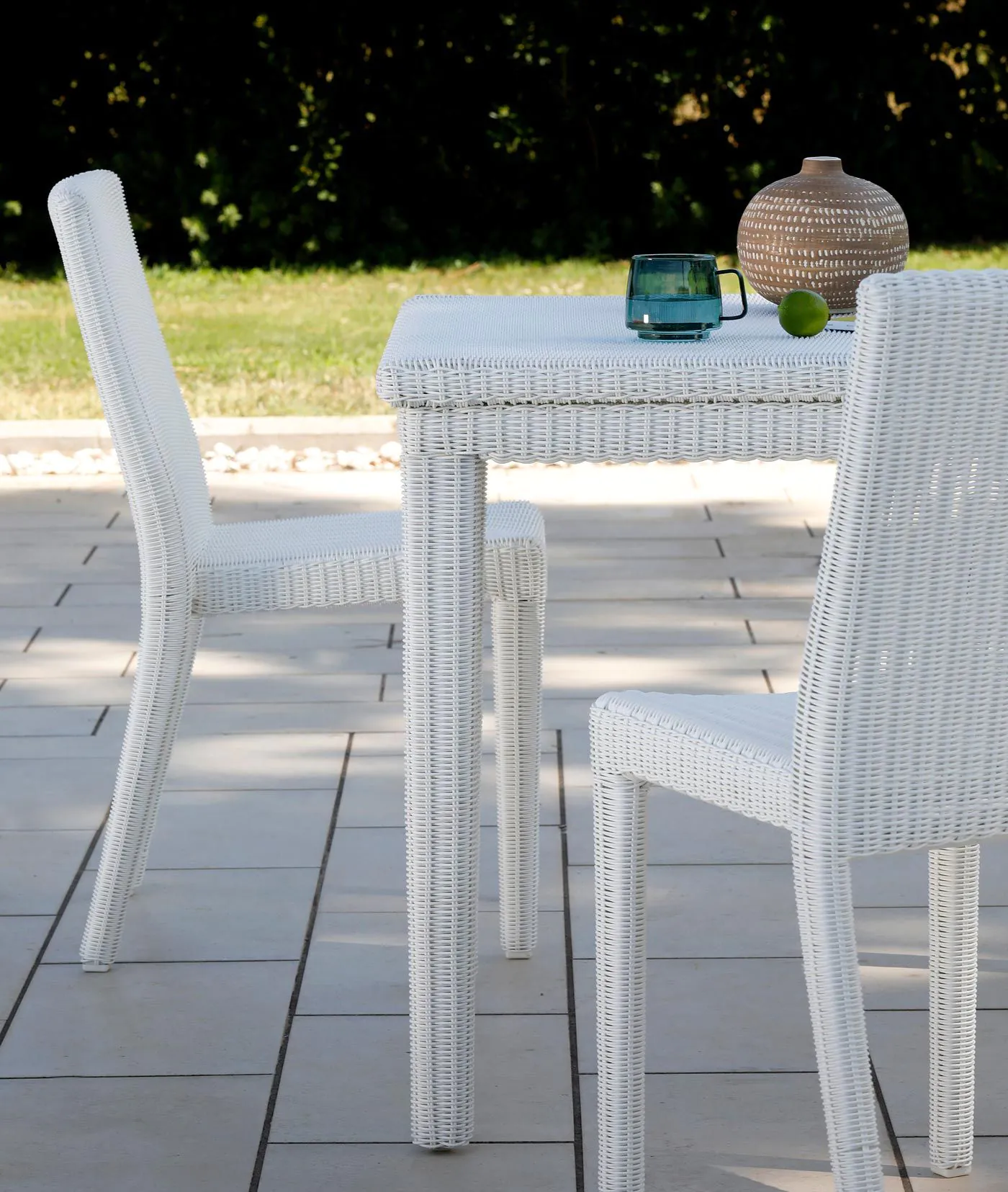 Agorà stackable chair in WaProLace