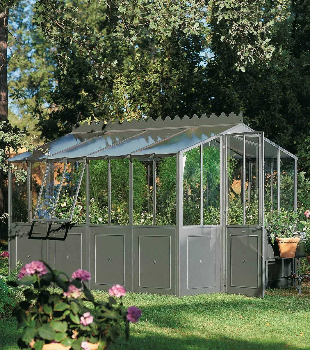 Serre Orangerie autoportante avec 1 fenêtre et 1 porte