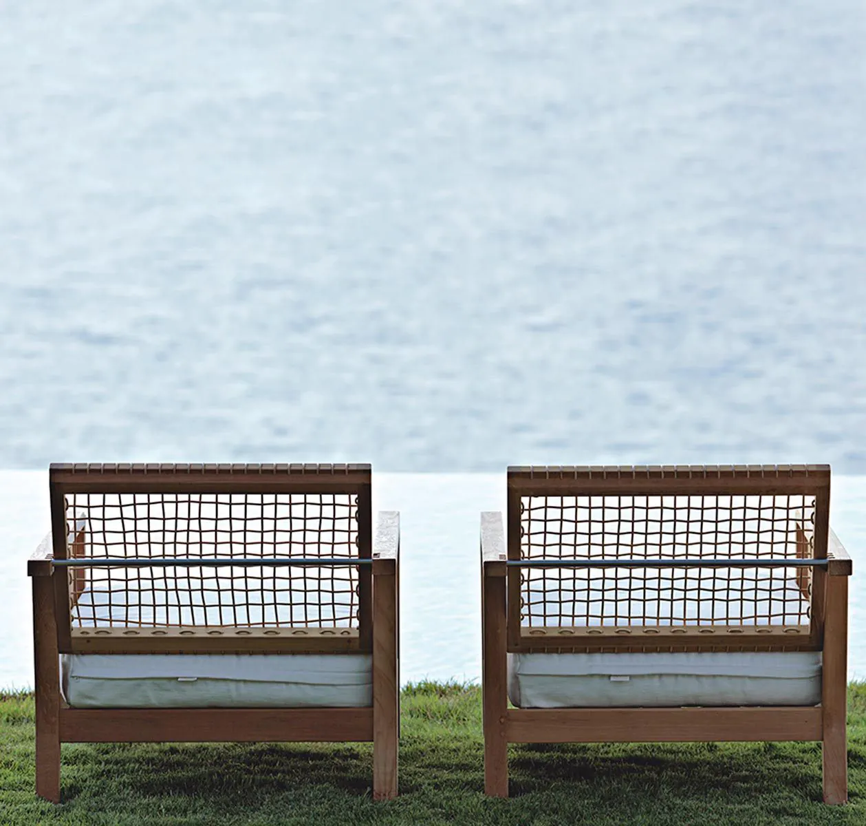 Poltrona Synthesis di teak e Waprolace con schienale regolabile
