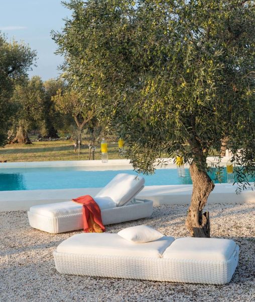Agorà Sunlounger structure colour white