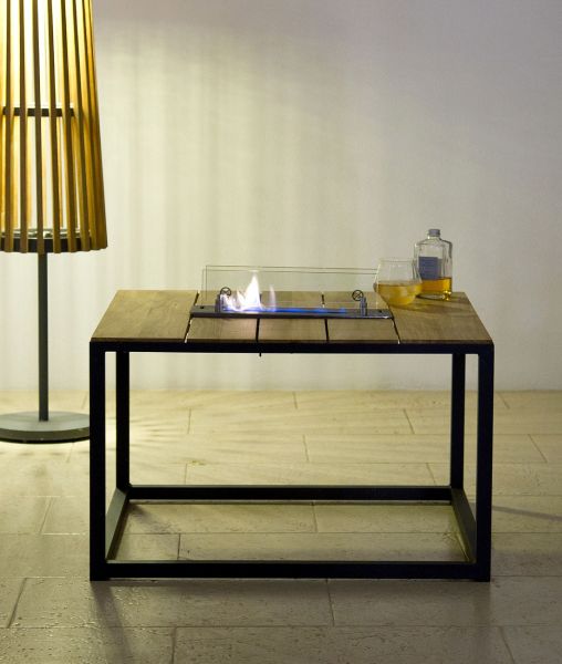 Fire table carrée avec orifice