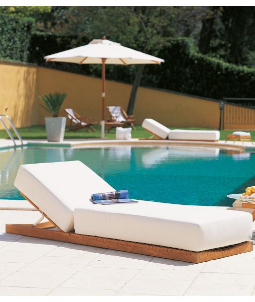 Sunlounger low Synthesis in teak and WaProLace