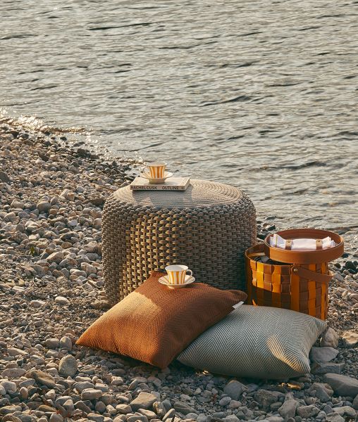 Pouf da giardino in corda