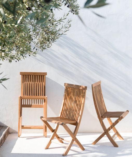 Set of four William chairs with cushions
