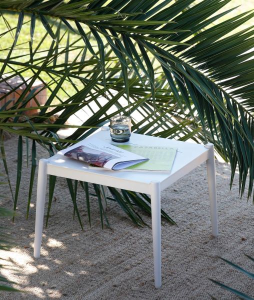 Coffee table square Luce in aluminium white ivory