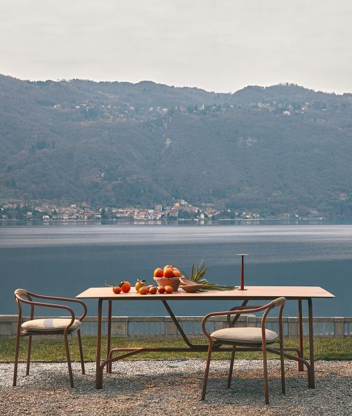 Salò rectangular table 203 cm in aluminum