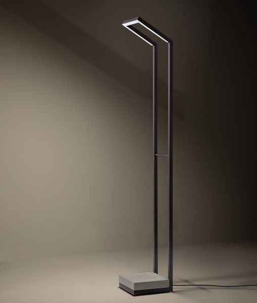 Tratto standing light H140