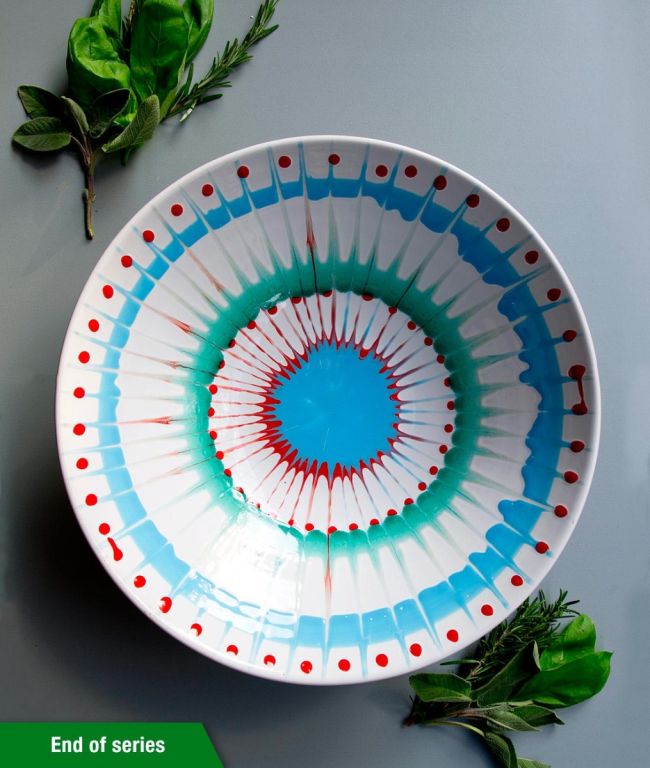 Salad bowl in traditional ceramic hand painted DEC2