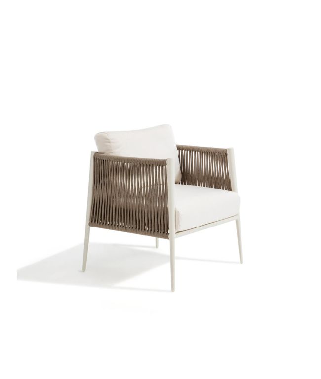 Luce armchair in aluminium white ivory