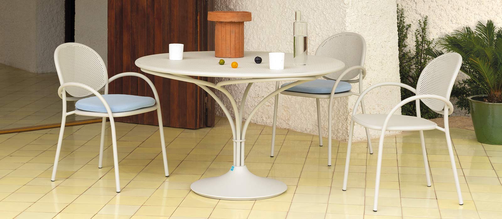 Table de jardin 100 cm en plastique vert